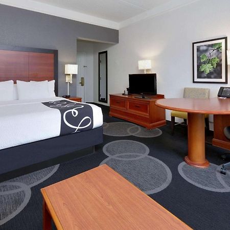 La Quinta By Wyndham Dallas North Central Kültér fotó