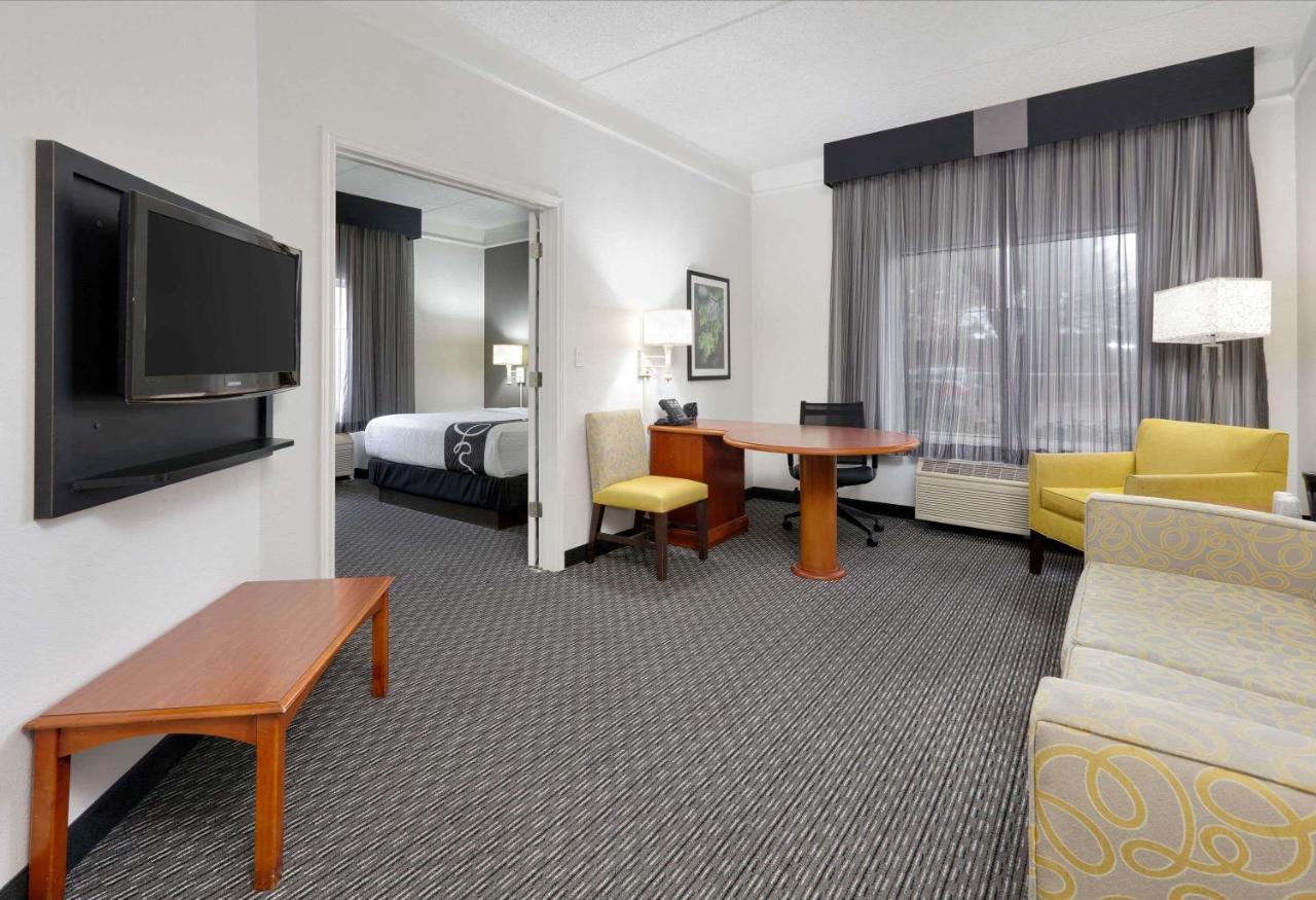 La Quinta By Wyndham Dallas North Central Kültér fotó